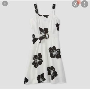 2 for $10 Who what Wear Midi Floral Summer Dress M